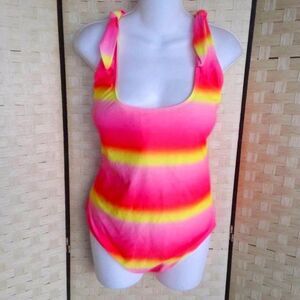 Womens XOXO One Piece Bathingsuit Size 3X